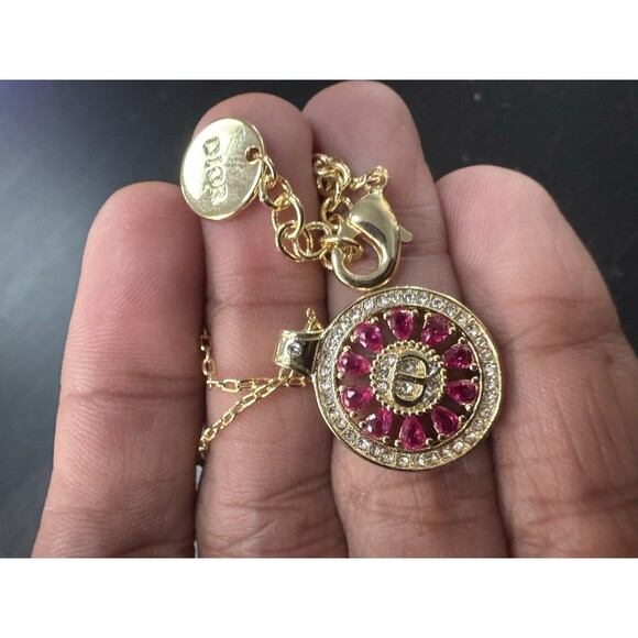 Christian Dior Stamped CD Authentic Magenta Crystals Medallion Necklace Chai - Picture 10 of 16